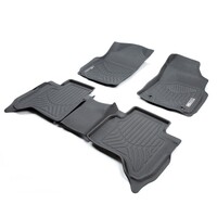 Toyota Hilux Dual Cab-Manual Trans 2015-ON Front and Rear Black Rubber 3DMAXTRAC Floor Mats