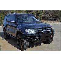 Mitsubishi Pajero NS XROX With Loop